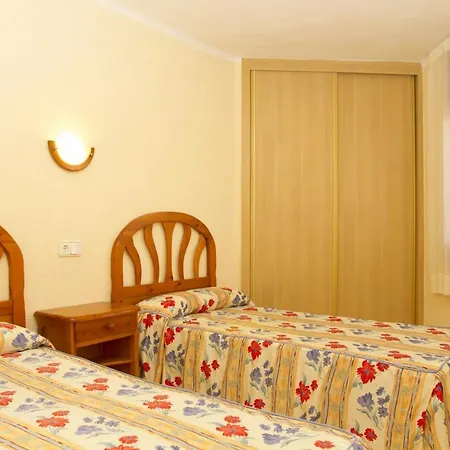Bahia Dorada Y Iris Apartament *